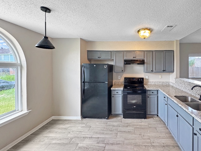 Building Photo - 4164 Lac du Bay Dr