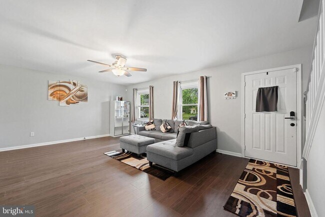 Foto del edificio - 35 Mullshire Ln