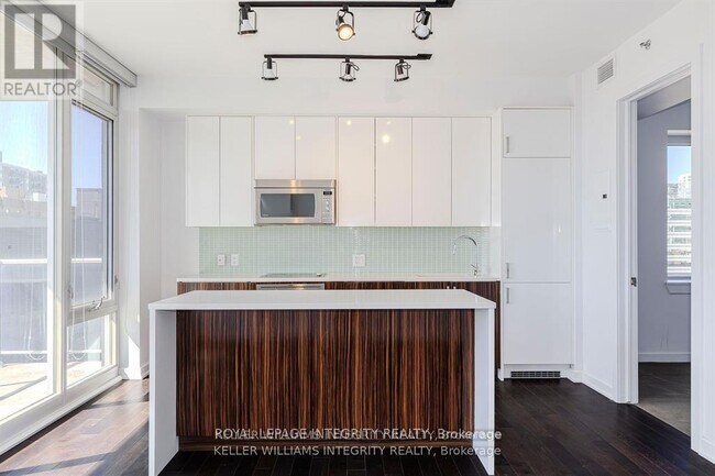 Photo du bâtiment - 300-300 Lisgar St