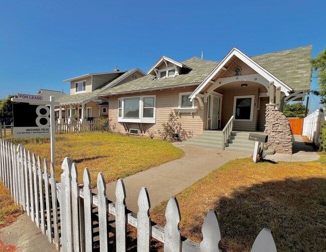 Building Photo - 3007 Dalton Ave