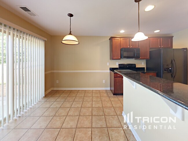 Building Photo - 2807 Old House Cir