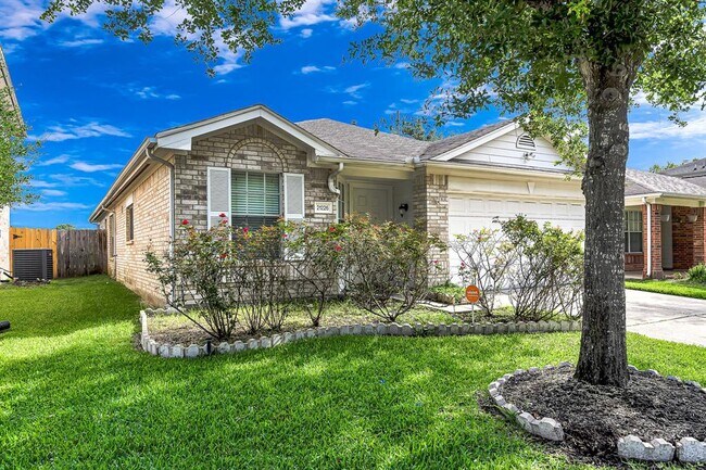 Building Photo - 21226 Somerset Park Ln