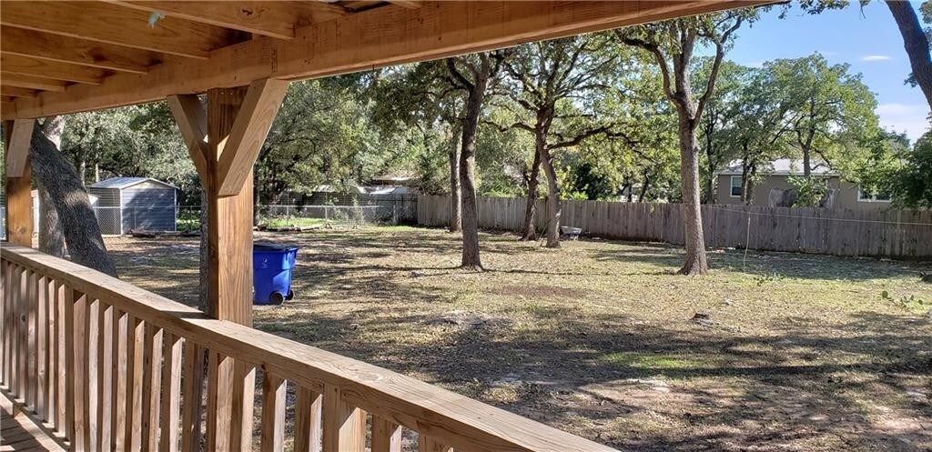 Primary Photo - 1104 Bluebonnet Dr