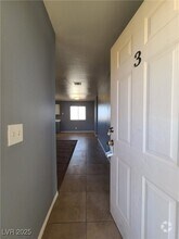 Building Photo - 1444 Star