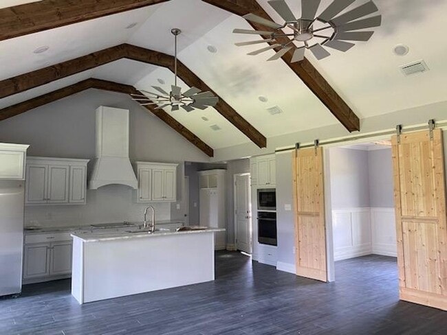 Building Photo - 4019 Crusader Ct