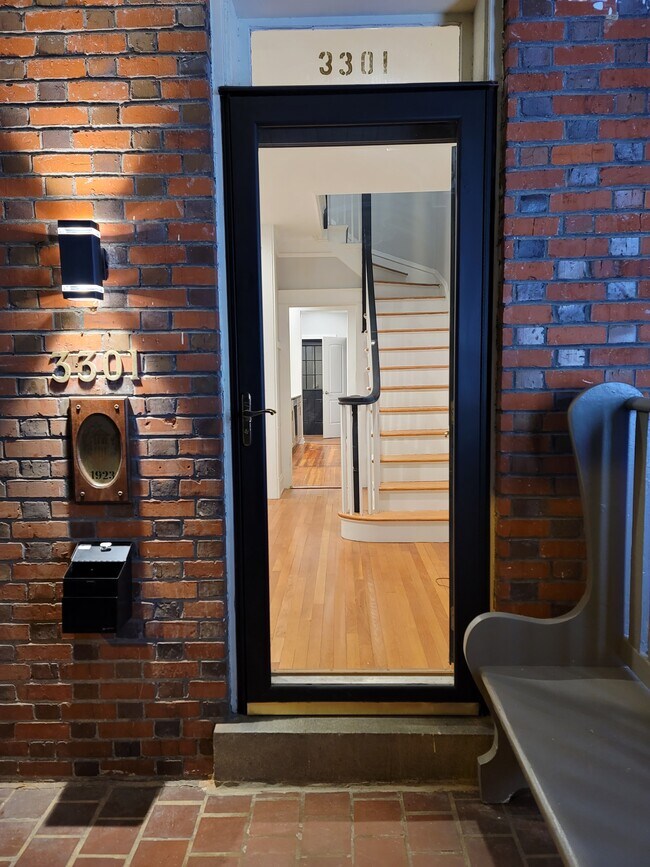 3301 Patterson Ave, Richmond, VA 23221 Townhome Rentals in Richmond