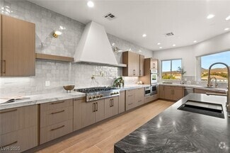 Building Photo - 22 Anthem Pointe Ct
