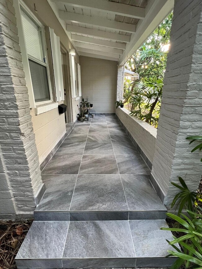 Foto del edificio - 291 E Boca Raton Rd