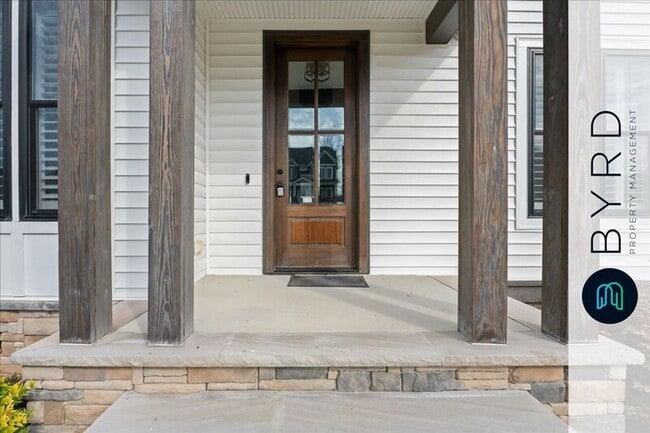 Building Photo - 15506 Amethyst Dr