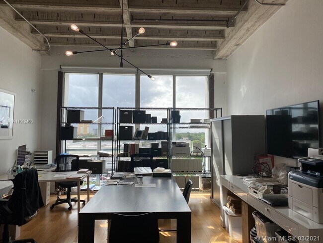 Building Photo - 8101 Biscayne Blvd