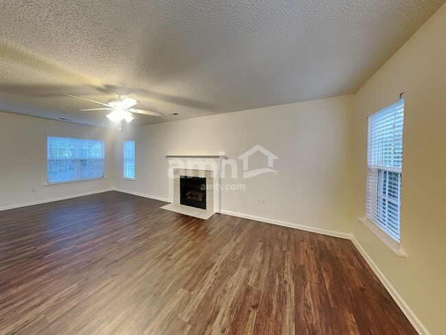 Foto del edificio - 10126 Illoria Dr