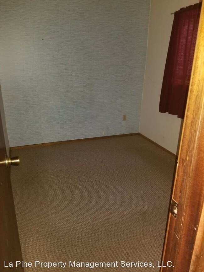 Building Photo - 1 br, 1 bath House - 52270 Moose Rd
