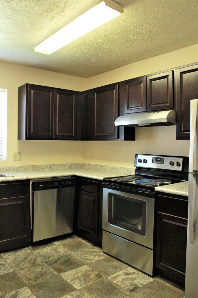 Building Photo - Parkstead City Center