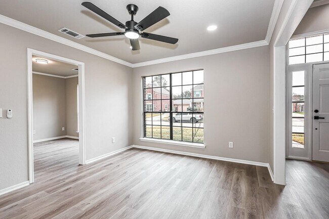 Foto del edificio - 18703 Evergreen Falls Dr