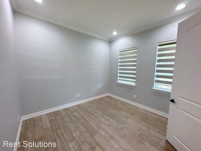 Foto del edificio - 4 br, 4 bath House - 9018 Hixon Rd