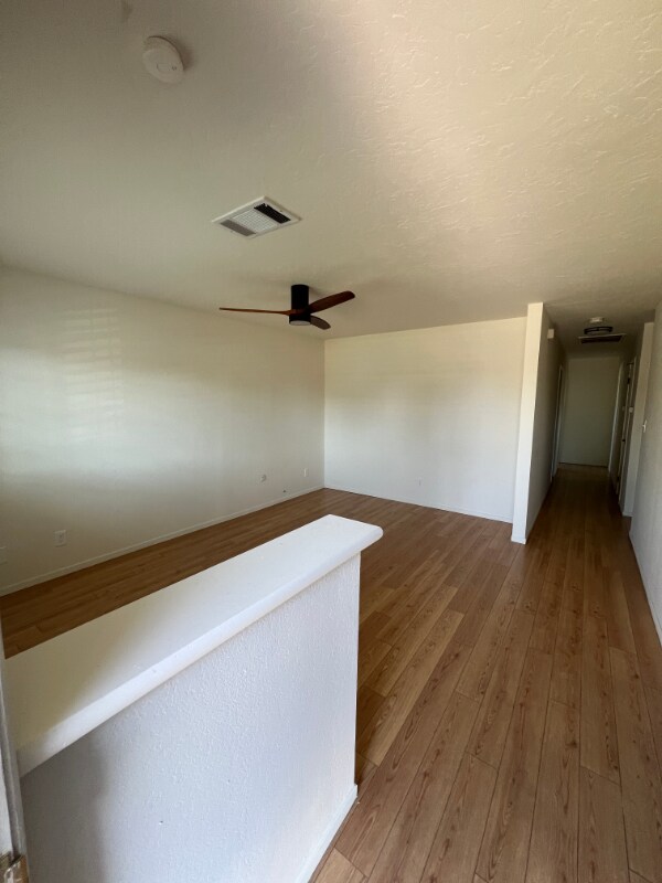 Foto del edificio - 1944 Idlewood Cir