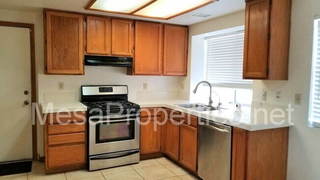 Foto del edificio - 2547 Knox Ct