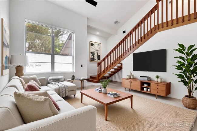 Building Photo - 15751 Woodgate Pl