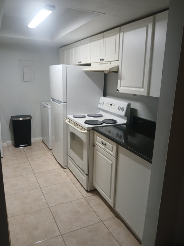 Building Photo - 4308 Aqua Vista Dr