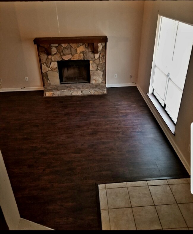 Foto del edificio - 2368 Wingfoot Pl