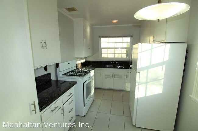 Foto del edificio - 827 N Adams St