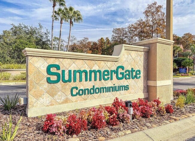 Foto del edificio - 4881 Cypress Woods Dr