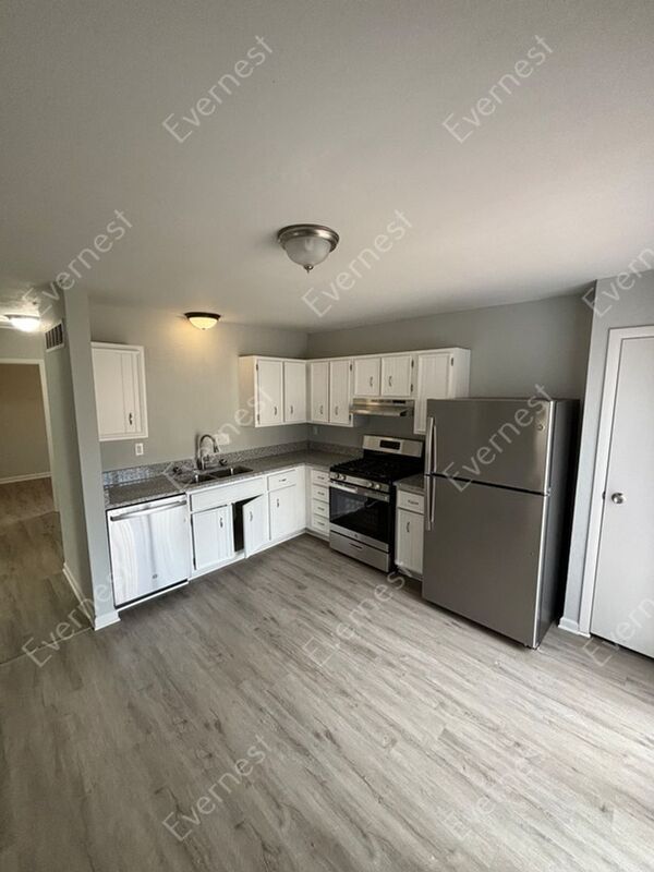 Foto del edificio - 1458 Monopoly Dr