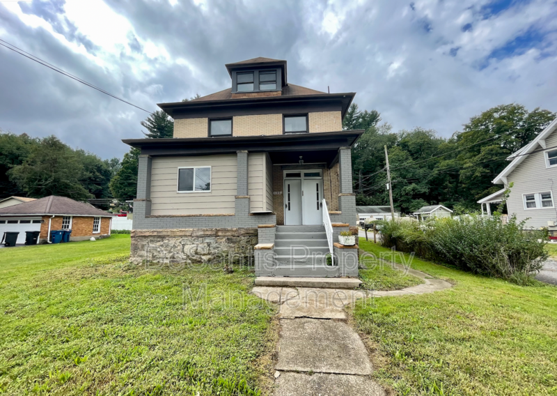 Primary Photo - 135 McGovern Blvd