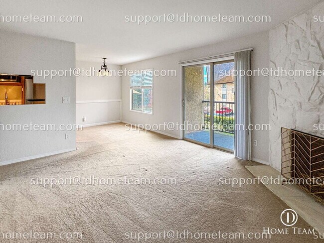 Foto del edificio - "Chic & Cozy 2-Bed Condo Retreat in Kirkland - 923 Sq Ft of Modern Living!"