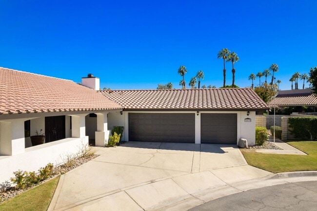 Building Photo - 74830 Waring Ct