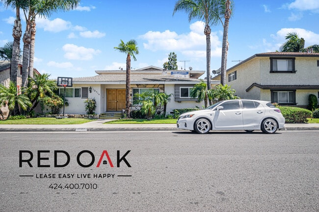 Foto del edificio - 10714 Western Ave