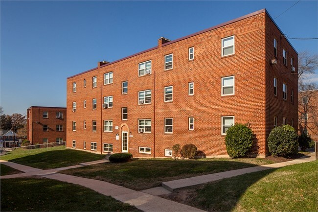 Foto del edificio - Northwood Gardens