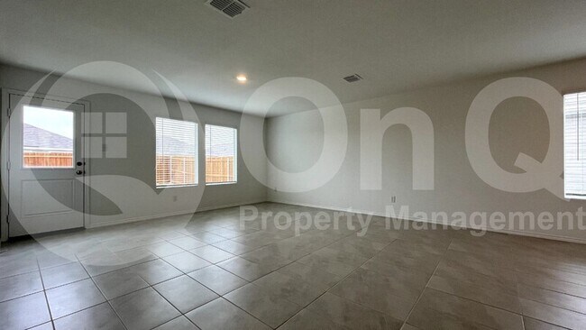 Foto del edificio - 303 Ashbrook Way