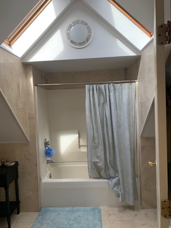 Baño - 9-11 Hayes St