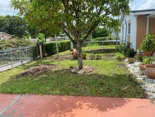 Foto principal - 19920 SW 118th Pl