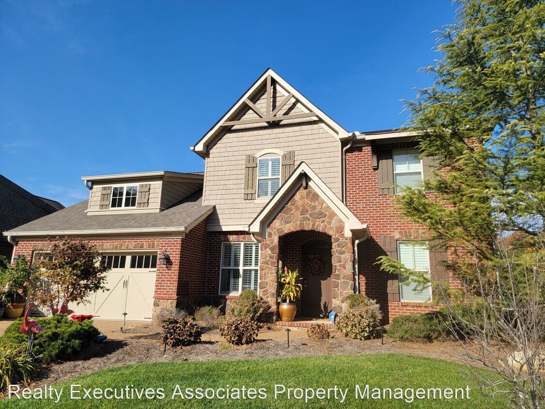 Primary Photo - 4 br, 2.5 bath House - 11321 Fords Cove Ln