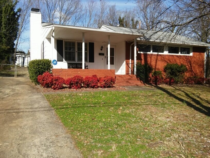 2831 Hermitage Dr, WinstonSalem, NC 27103 House Rental in WinstonSalem, NC