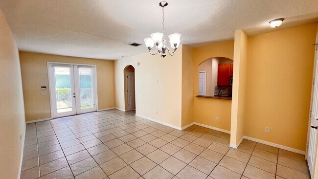 Foto del edificio - Available May 13th! Gorgeous 2/2 Town Home...