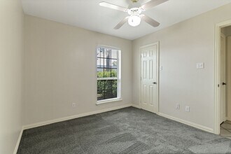 Building Photo - 17131 Quail Park Dr