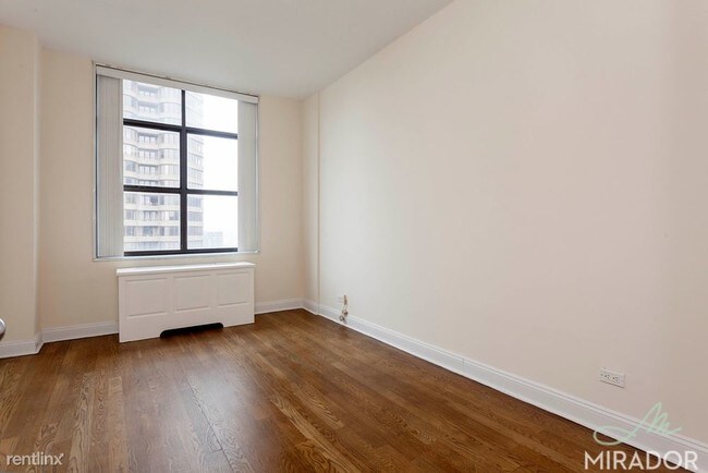 Foto del edificio - 2 br, 1 bath  - 331 E 39th St