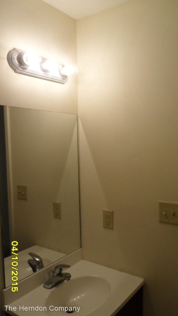 Foto del edificio - 3 br, 2 bath House - 1738-B Almond Tree