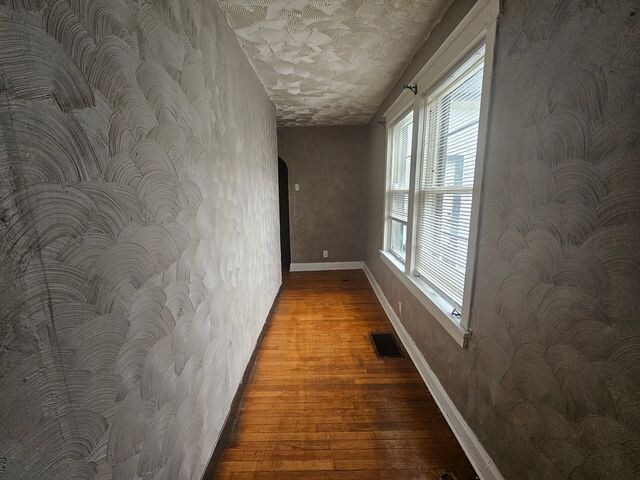 Foto del edificio - 2144 Cherry Ave