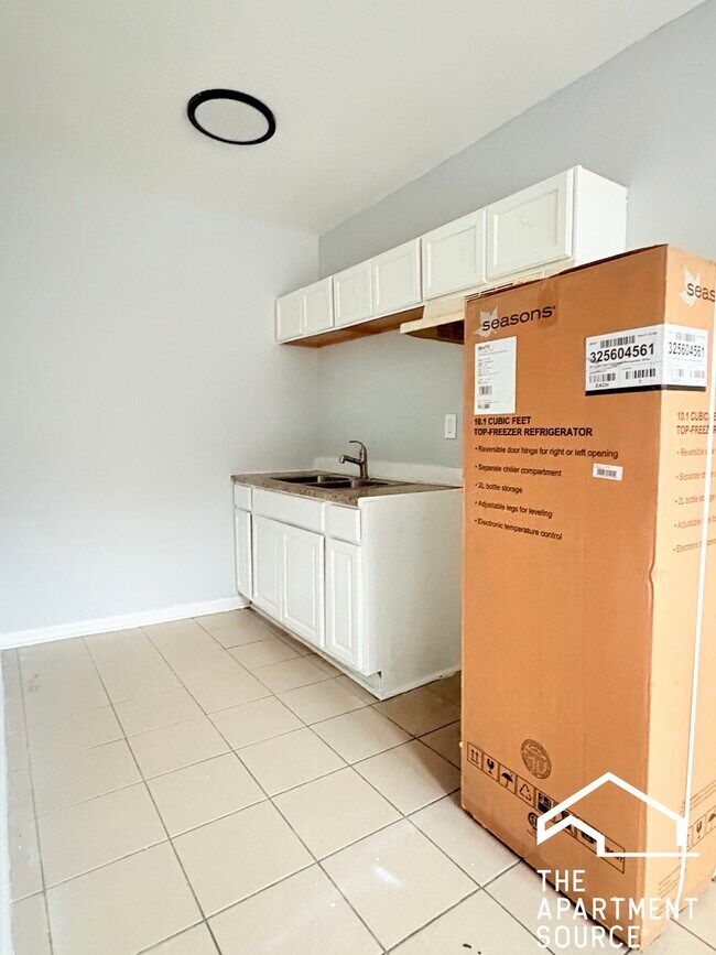 Foto del edificio - 6226 S Western Ave