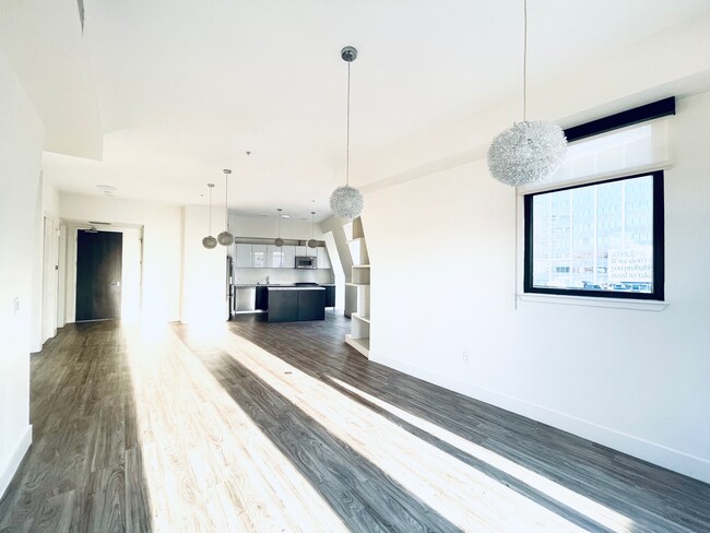 Building Photo - 1122 Gayley Ave