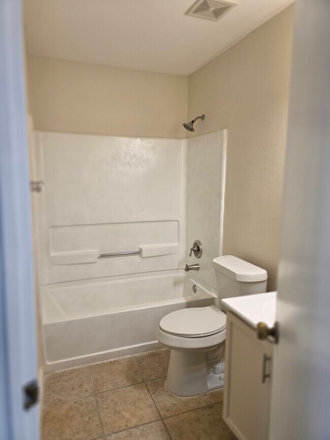 Foto del edificio - 14227 Wetmore Bend