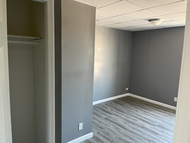 Foto del edificio - 505 E 3rd St