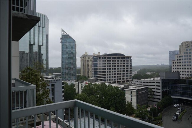 Foto del edificio - 3324 Peachtree Rd