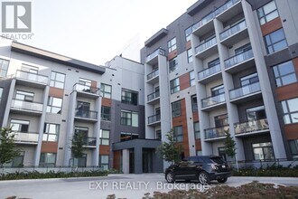 Building Photo - 95 Dundas St W