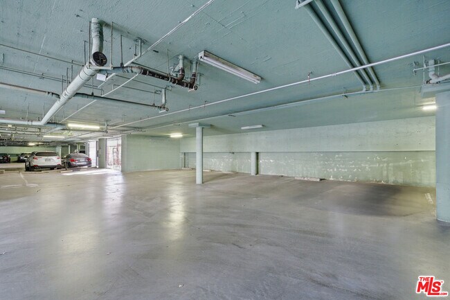Foto del edificio - 1037 N Vista St