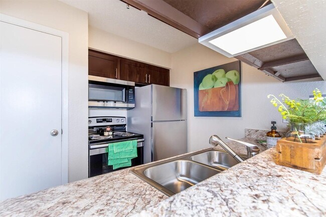 Building Photo - 707 El Dorado Boulevard Unit 2026
